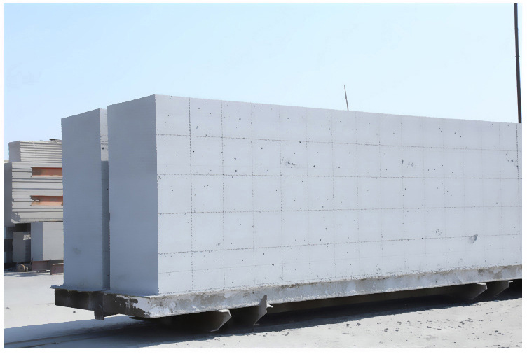 现代加气块 加气砌块 轻质砖气孔结构及其影响因素